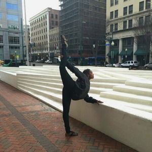 Meet your Posher, Kayla